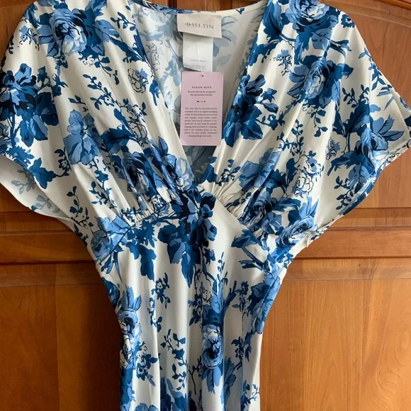 Anthropologie BHLDN Label, Blue & White Floral Long Dress, size 0, side zip - Picture 2 of 4